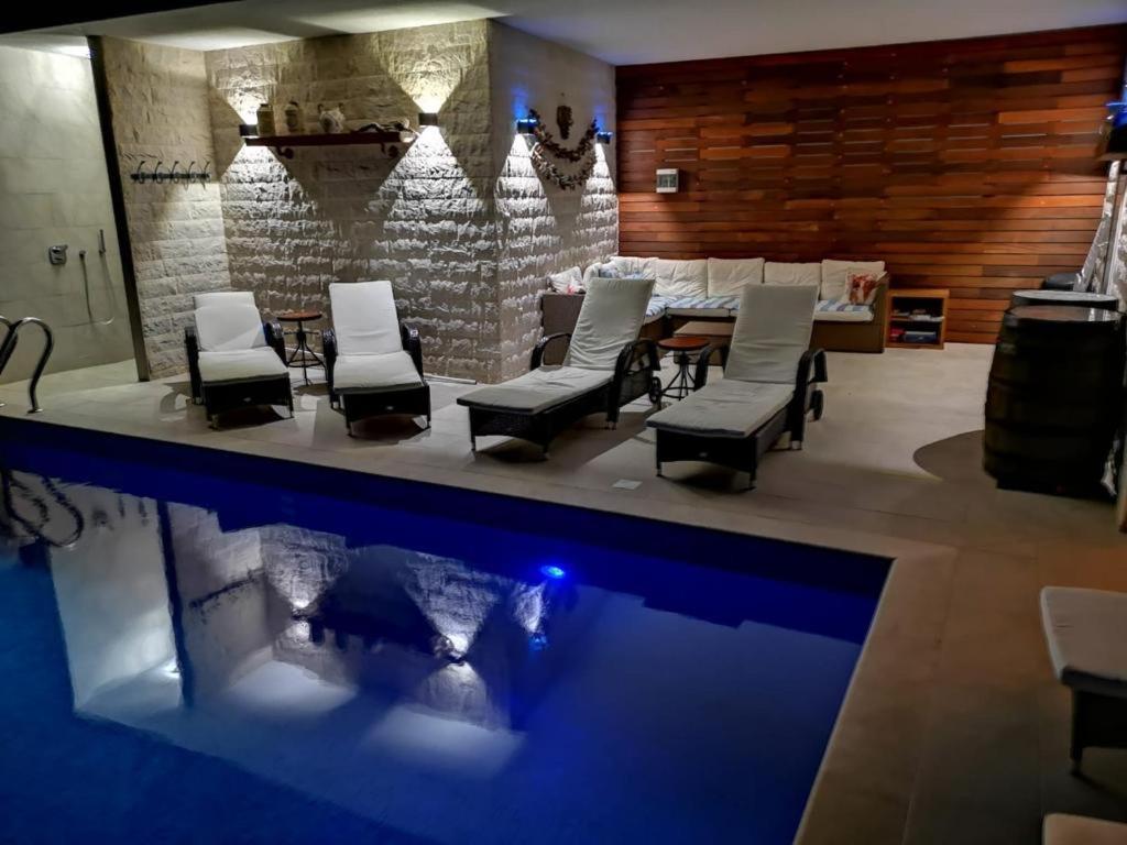 Polly Apartments With Swimming Pool Babino Polje ภายนอก รูปภาพ